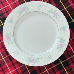 China Garden Prestige Floral Dinner Plate
